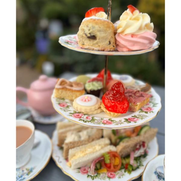 Mother's Day Traditional Afternoon Tea Box For Two (Collection Only) - Image 4